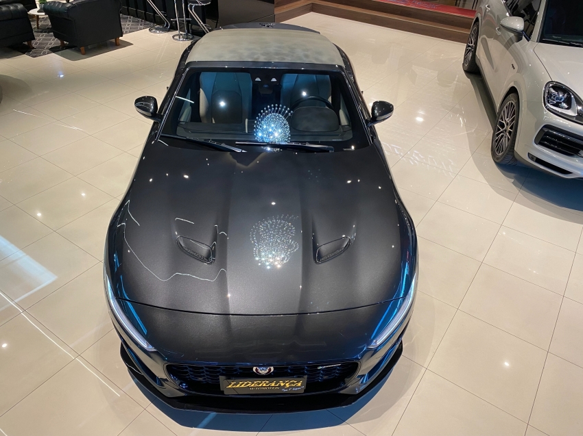 Jaguar F-TYPE 2020 - Image 16